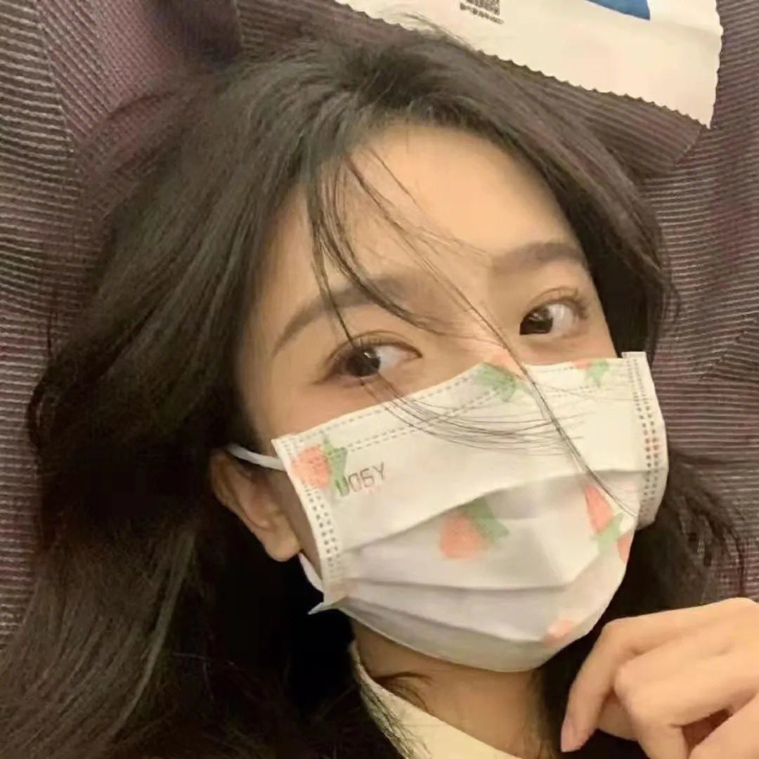 白莲花度假村第一季